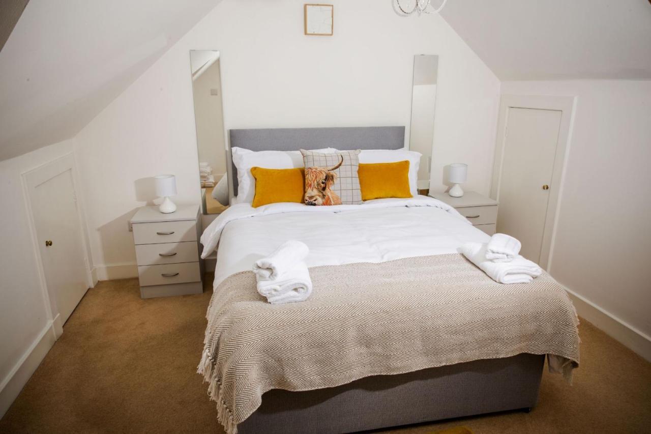 Tower Square House Villa Алоа Екстериор снимка