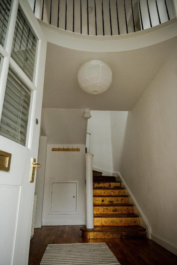 Tower Square House Villa Алоа Екстериор снимка